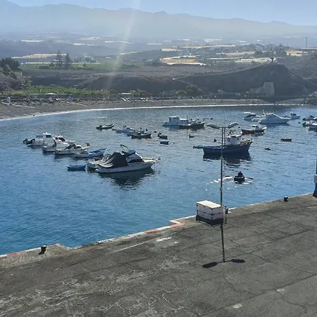Adventure House Tenerife Ostello