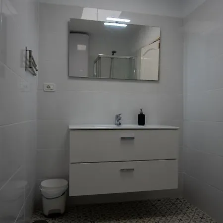Adventure House Tenerife *