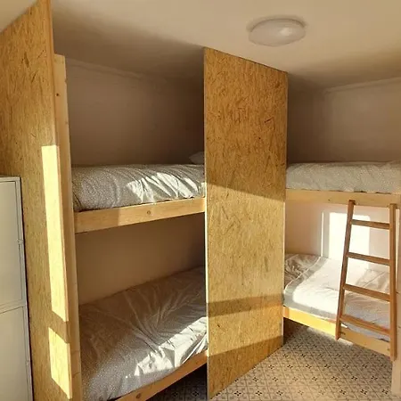 Adventure House Tenerife Alcala (Tenerife)